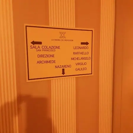 Oda ve Kahvaltı La Dimora Dei Professori Lecce