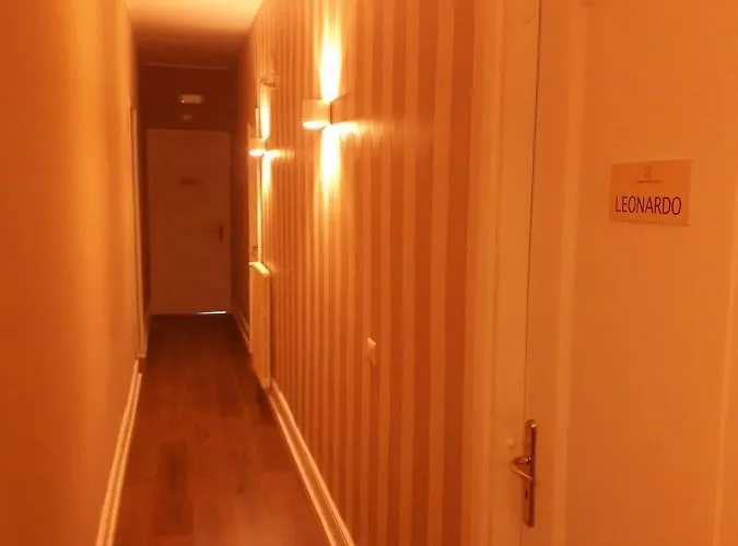 La Dimora Dei Professori Oda ve Kahvaltı 4*