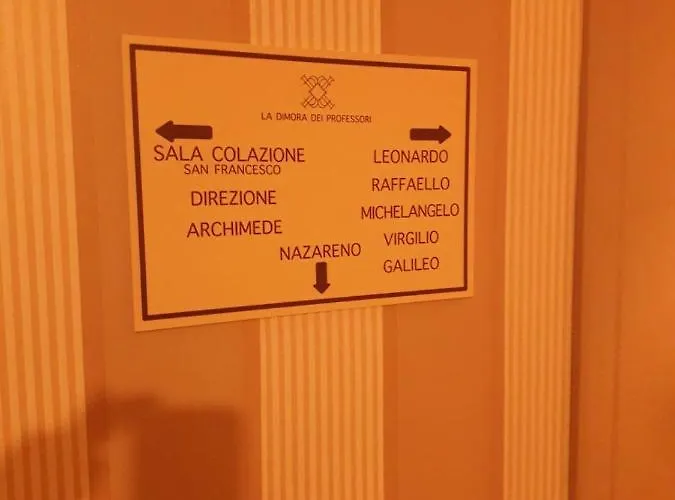 Oda ve Kahvaltı La Dimora Dei Professori Lecce